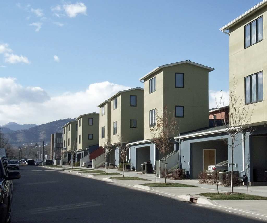 Professional roofing company services in your neighborhood
